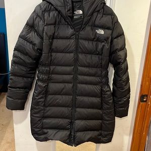The North Face Women's Charcoal Puffer Coat